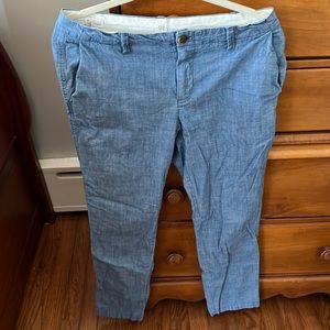 Gap girlfriend chino